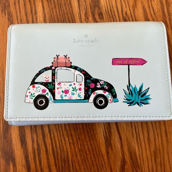 Kate Spade Rare Out of office VW Beetle Winni Crossbody Retail $489 LIKE NEW - Picture 4 of 16